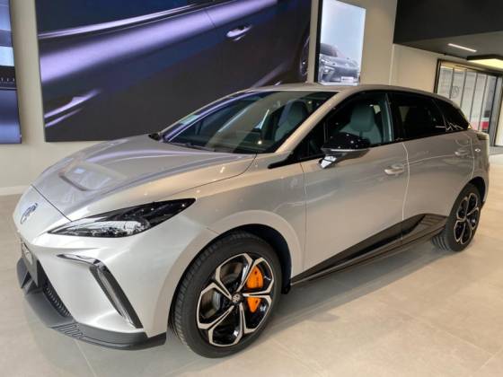 MG 4 64 KW ELÉTRICO X-POWER